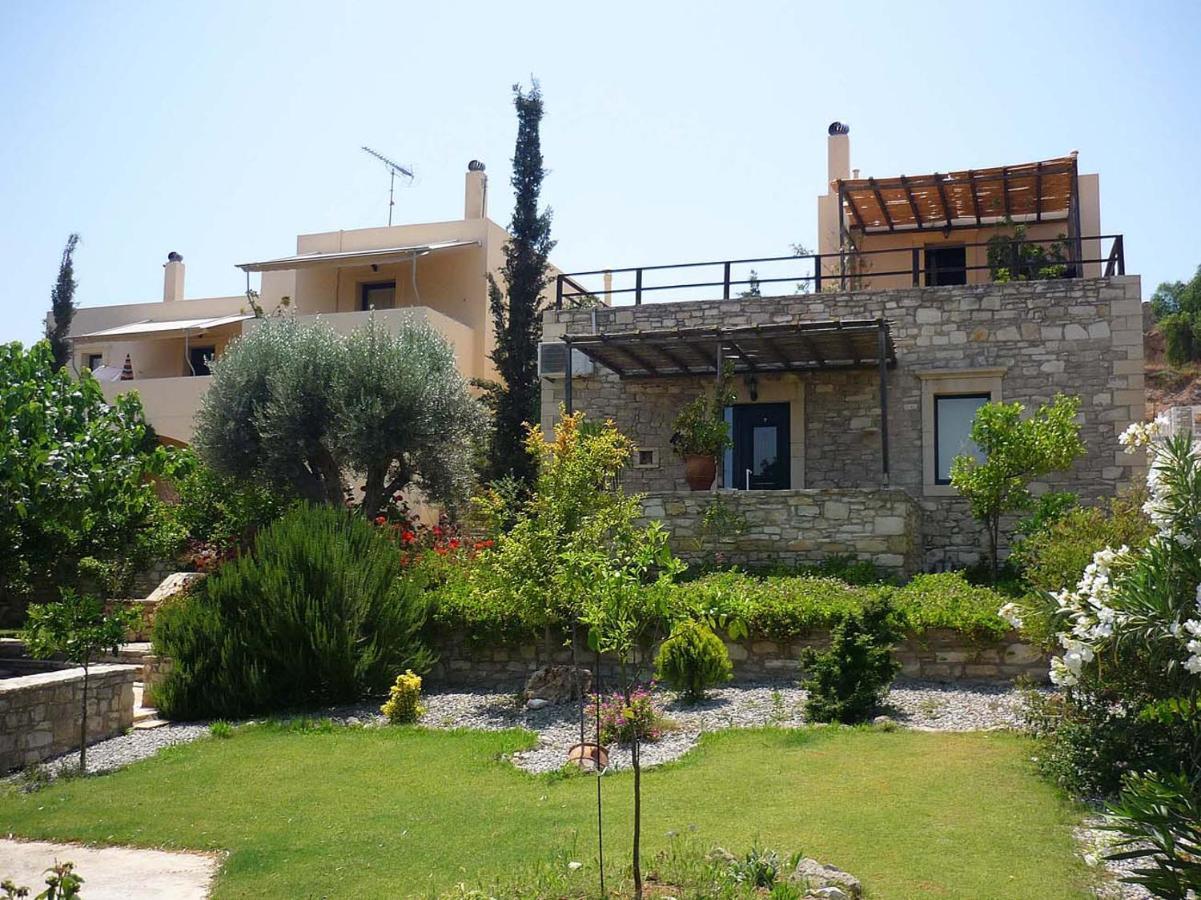 Sivas Apartments-Studios,Sigelakis With Very Nice View エクステリア 写真