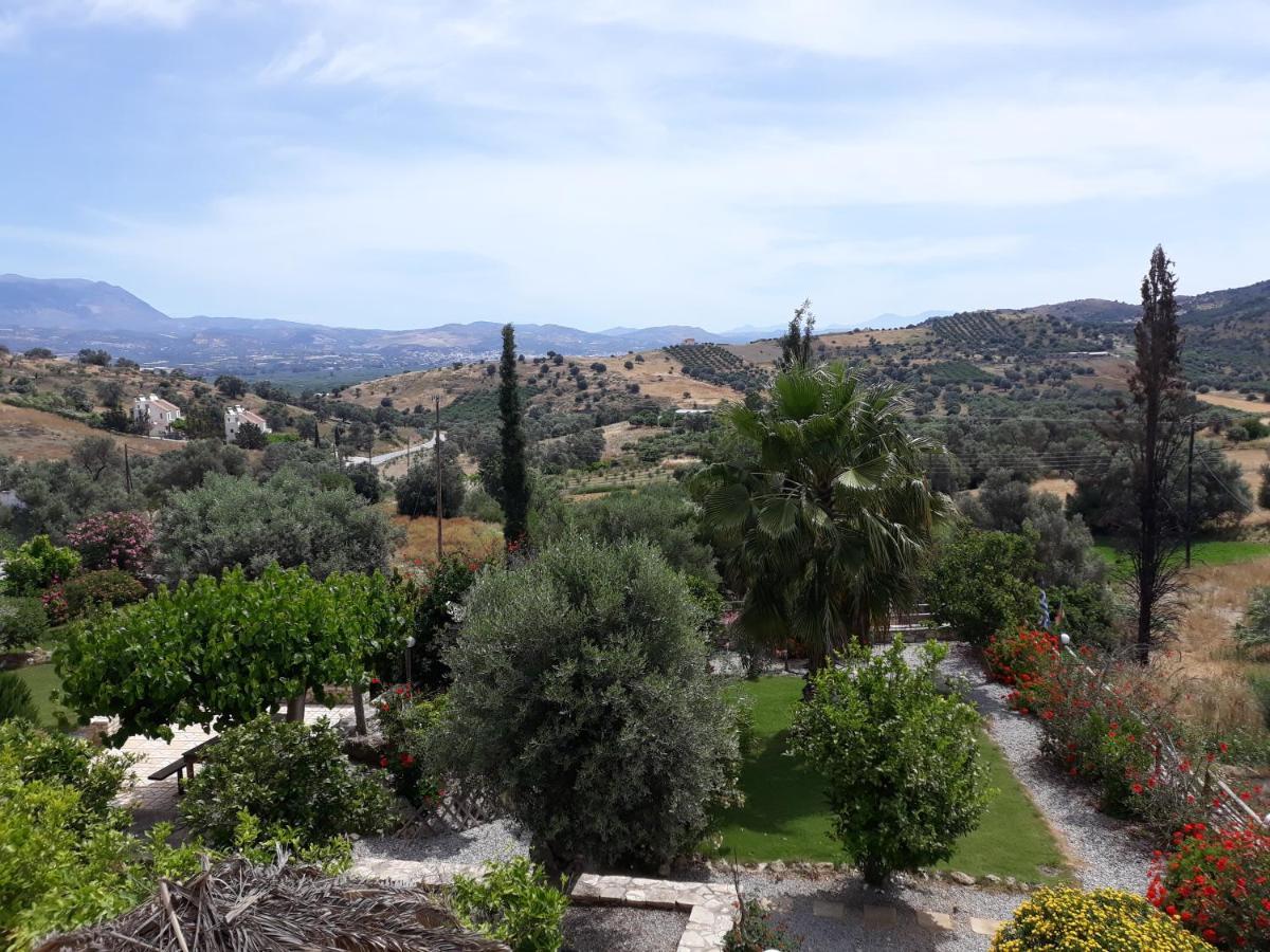 Sivas Apartments-Studios,Sigelakis With Very Nice View エクステリア 写真