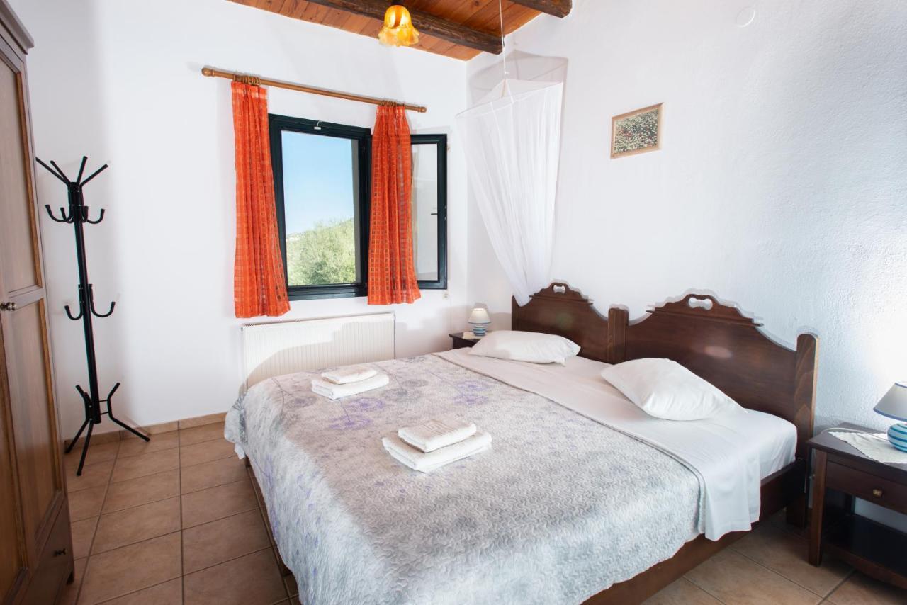Sivas Apartments-Studios,Sigelakis With Very Nice View エクステリア 写真