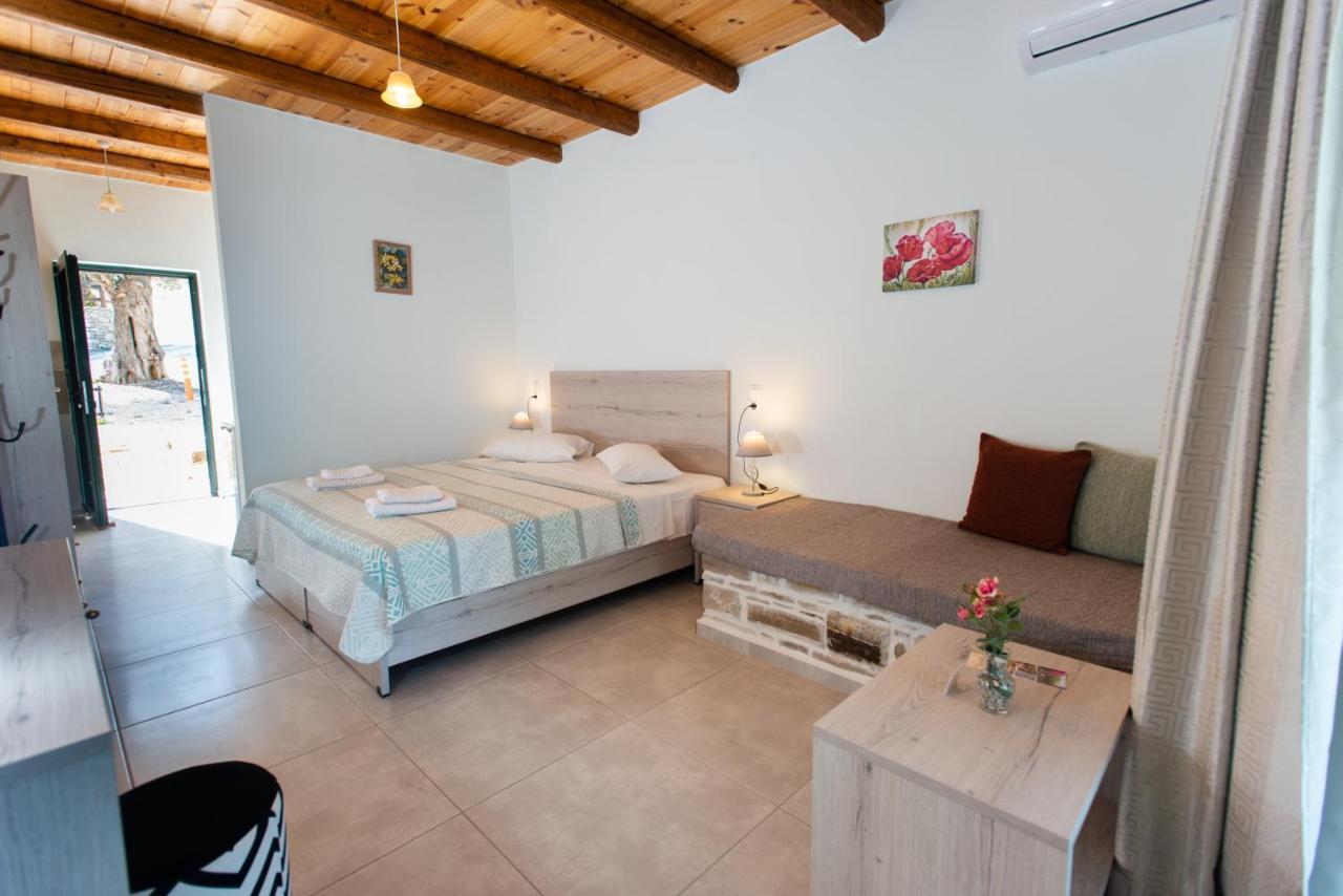 Sivas Apartments-Studios,Sigelakis With Very Nice View エクステリア 写真