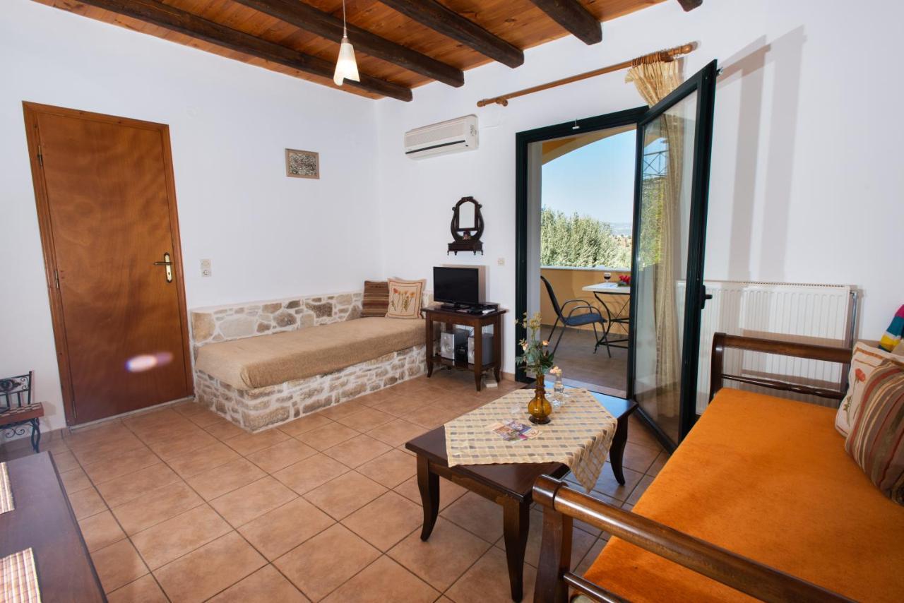 Sivas Apartments-Studios,Sigelakis With Very Nice View エクステリア 写真